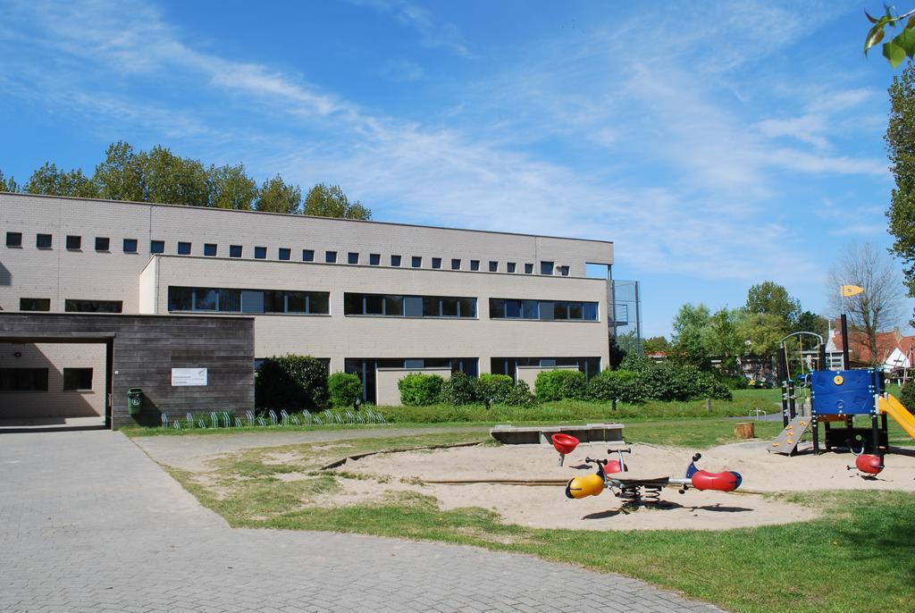 Jeugdherberg De Peerdevisser Oostduinkerke Ngoại thất bức ảnh