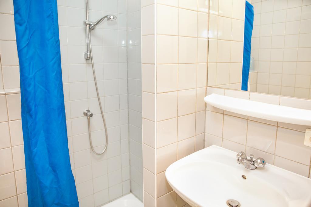 Jeugdherberg De Peerdevisser Oostduinkerke Phòng bức ảnh